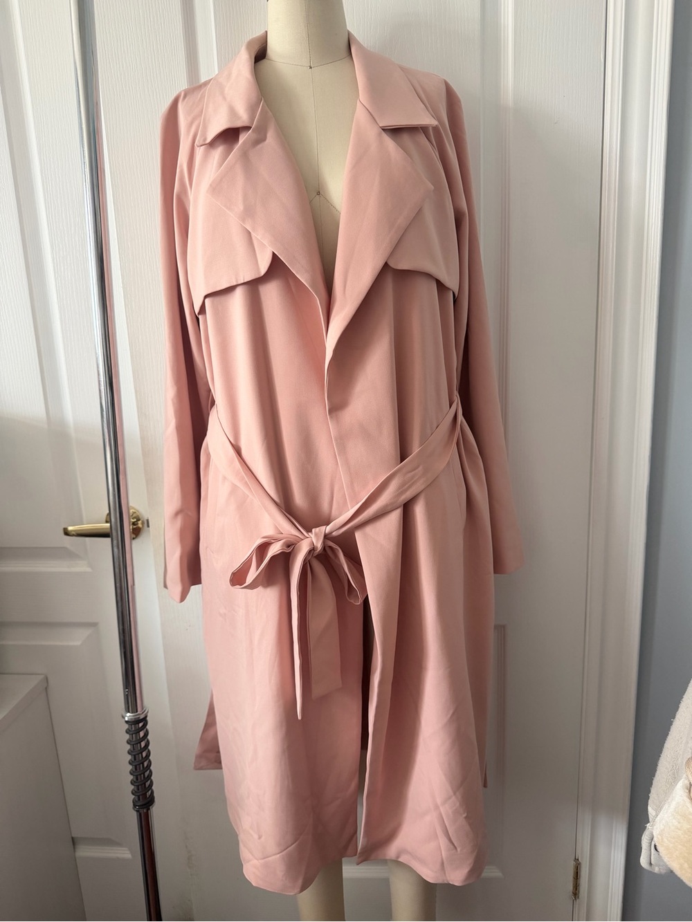 J.O.A. Blush Pink Tie-Waist Trench Coat Size L